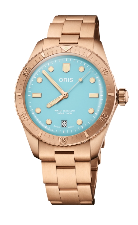 Oris Divers Sixty Cotton Candy 天青藍，建議售價NT75000 MB