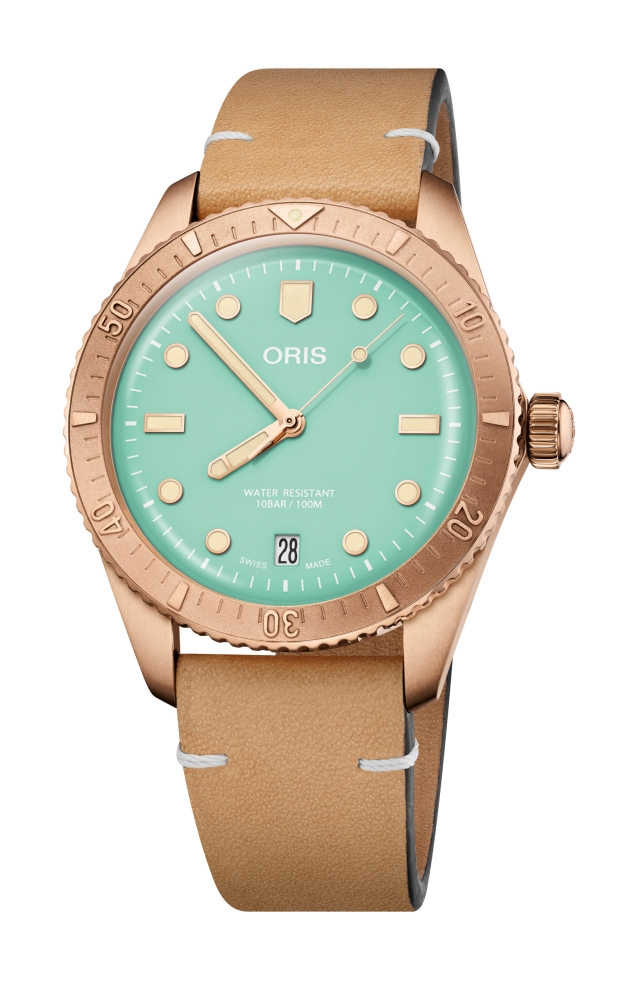 Oris Divers Sixty Cotton Candy 湖水綠，建議售價NT66000 LS