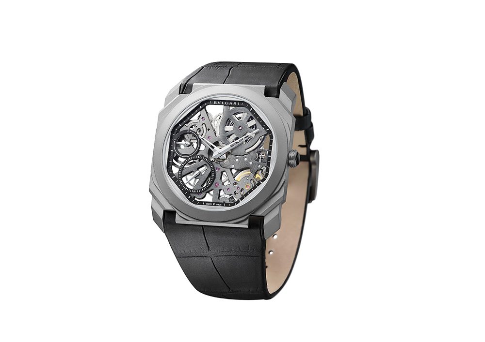 102714 BVLGARI OCTO FINISSIMO SKELETON 超薄鏤空腕錶 參考售價：約新台幣700000元102714
