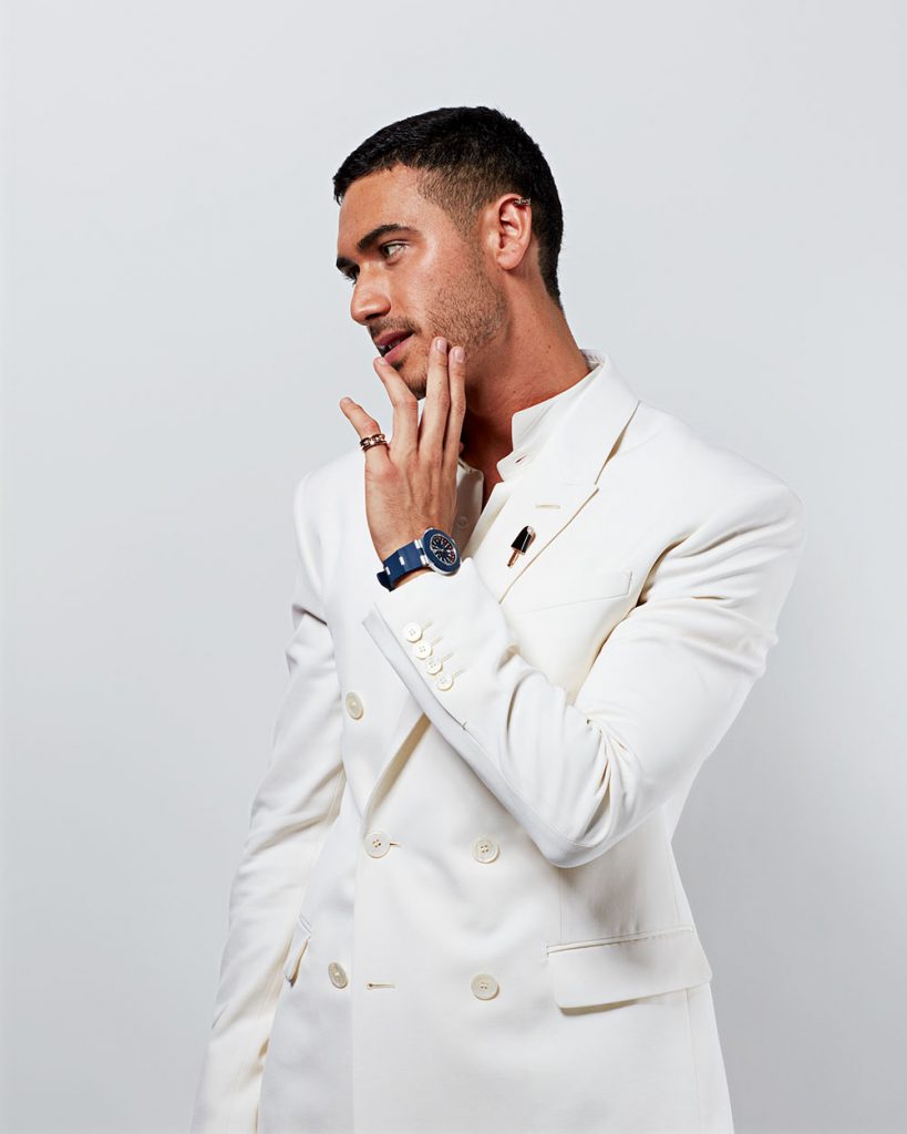 墨西哥男星 Alejandro Speitzer 配戴 BVLGARI Aluminium GMT 腕錶 2 credit by Nicolas Bellet