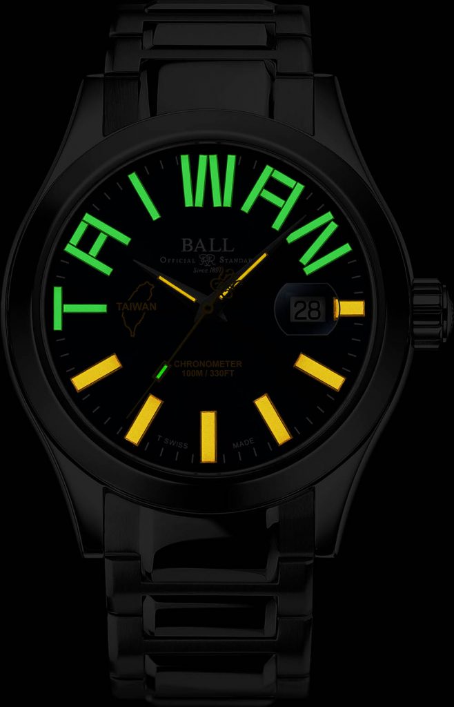 NM9028C S34C BE night front