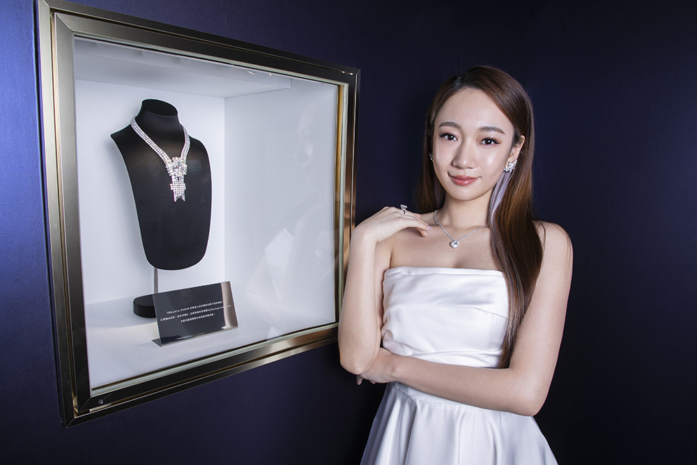 RB小天后Julia吳卓源化身Tiffany珠寶導覽員，引領眾人一窺Tiffany以精湛工藝所打造的珠寶盛宴 5