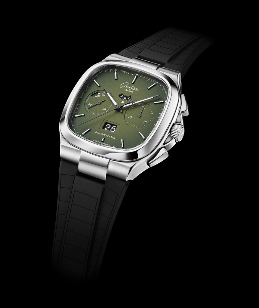 Glashutte Original 1 37 02 09 02 63 Seventies Chronograph Panorama Date Opus sRGB
