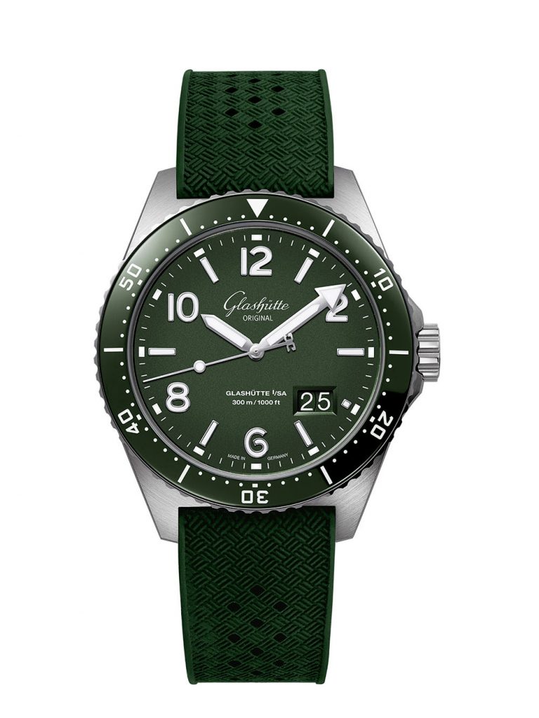 Glashtte Original 1 36 13 07 83 33 SeaQ PD Reed Green Front rgb 17cm