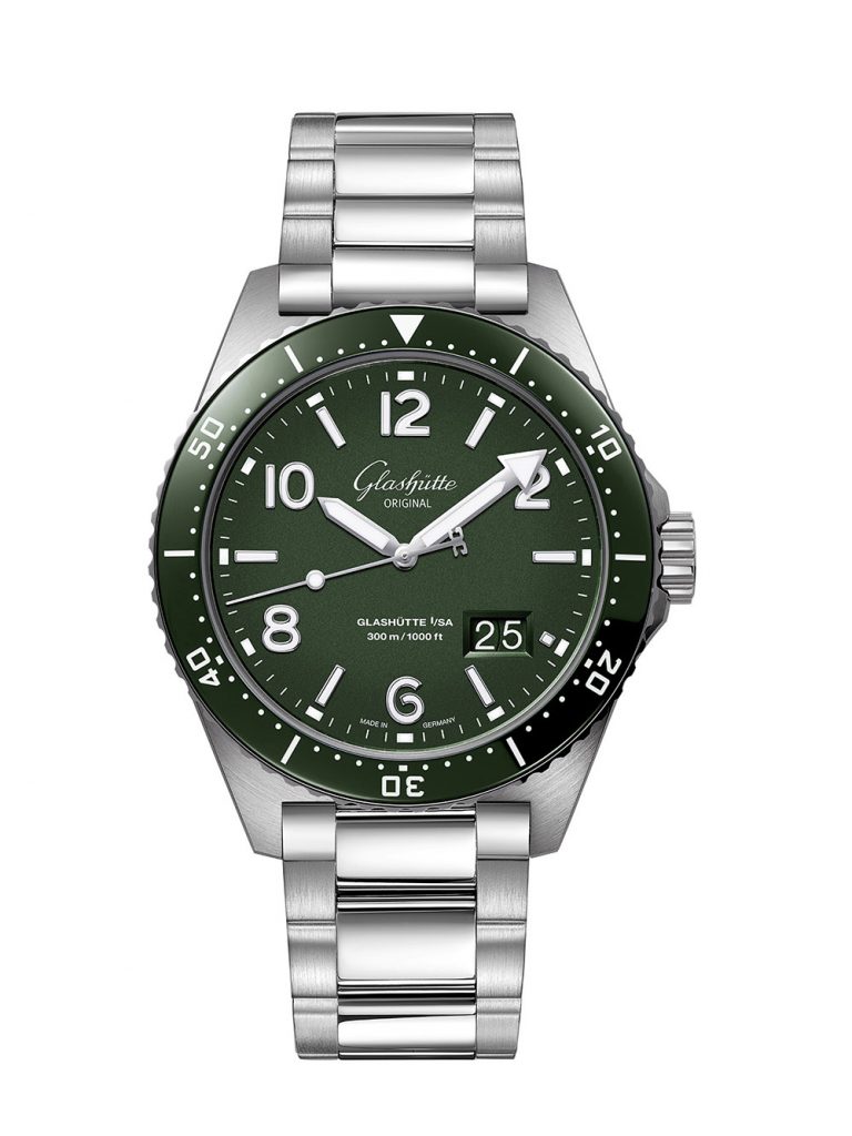 Glashtte Original 1 36 13 07 83 70 SeaQ PD Reed Green Front rgb 17cm