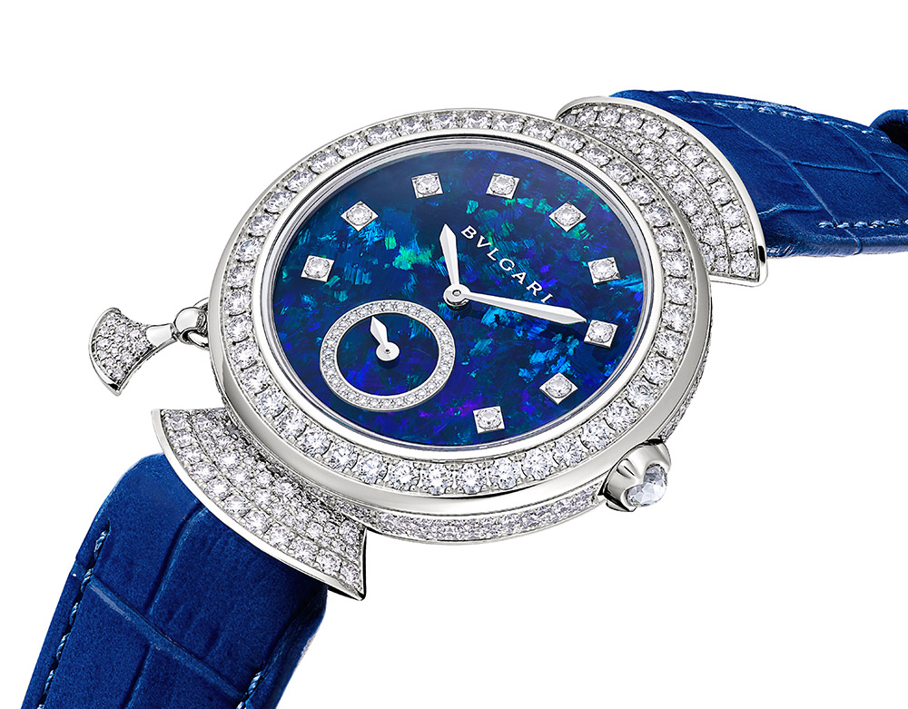 103668 BVLGARI Divas Dream超薄三問蛋白石面盤珠寶腕錶 參考售價：約新台幣 7130000元 2