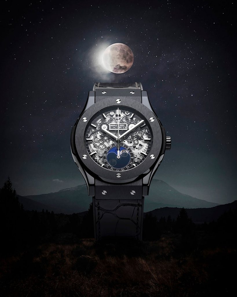 Classic Fusion Aerofusion Moonphase 經典融合系列鏤空月相黑陶瓷腕錶18