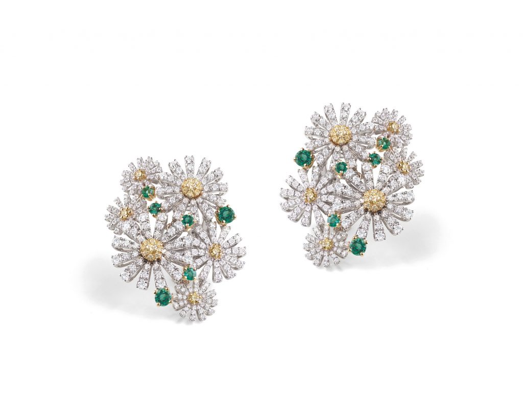 DAMIANI Masterpiece Margherita高級訂製珠寶熱情之花雛菊鑽石耳環，建議售價1570000元