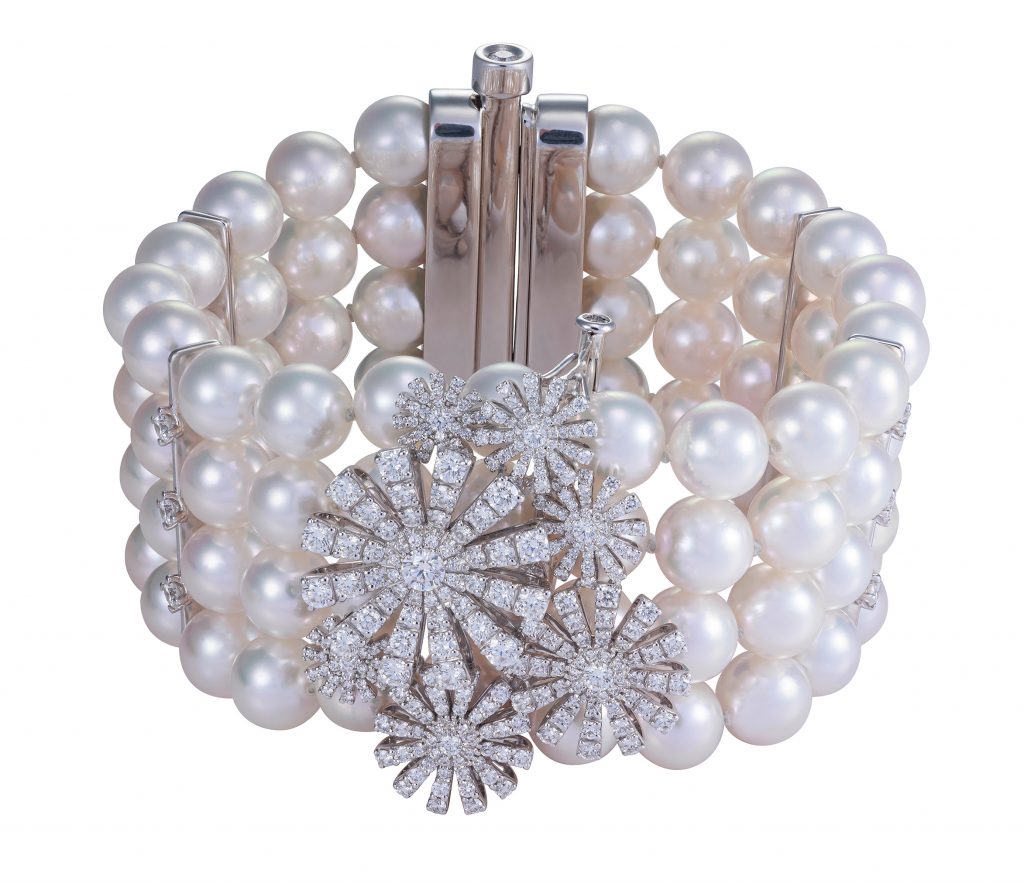 DAMIANI Masterpiece Margherita高級訂製珠寶珍稀之花雛菊手環，建議售價2010000元