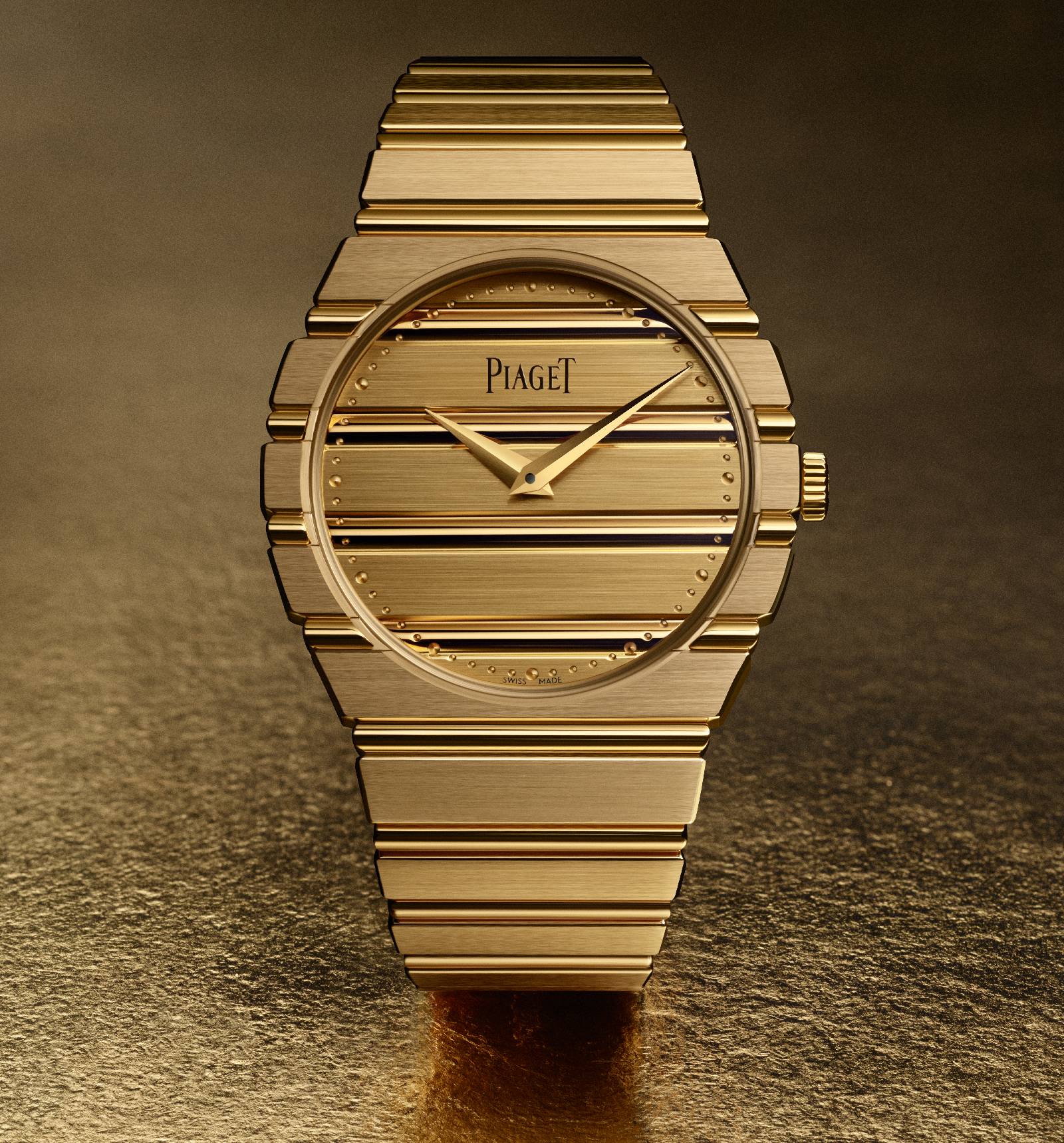 PIAGET Polo 79 系列18K黃金超薄自動上鍊腕錶，搭載伯爵自製1200P1機芯，G0A49150 情境圖2