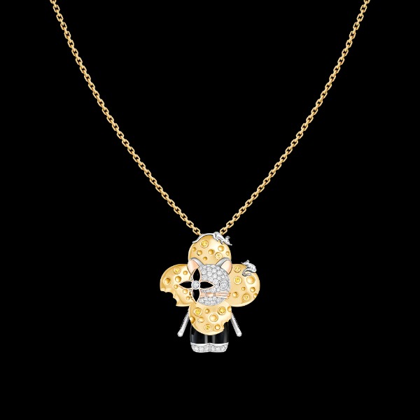 resized 【獨家商品】VIVIENNE RAT 吊墜 配三色K金、亮漆、鑽石及黃色藍寶石 1460000 型號 Q93972 5顆黃色藍寶石，51顆鑽石，共約重0.6克拉