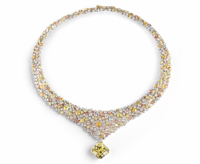 DAMIANI Fantasy Cut Luminosa奇幻切割18K白金鑽石項鍊，建議售價NT 55500000 複製