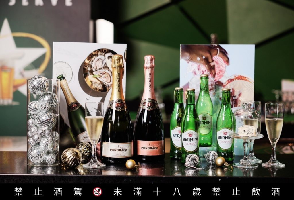 海尼根台灣今日宣布進軍非啤酒市場，推出葡萄酒、氣泡酒、烈酒等多元酒類產品，其中右一Bernini Classic微甜氣泡白葡萄酒深受年輕消費者青睞，是網美打卡的新寵。