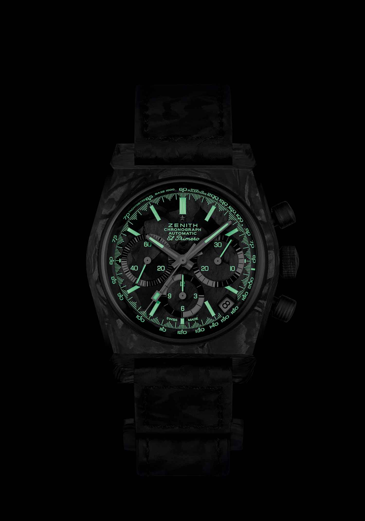 ZENITH真力時CHRONOMASTER Revival A3818 Cover Girl Carbon碳纖維復刻版限量腕錶，全球限量發行150只，夜光功能情境。