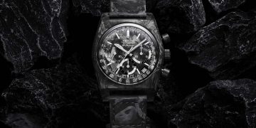 ZENITH真力時CHRONOMASTER Revival A3818 Cover Girl Carbon碳纖維復刻版限量腕錶，全球限量發行150只，情境圖02