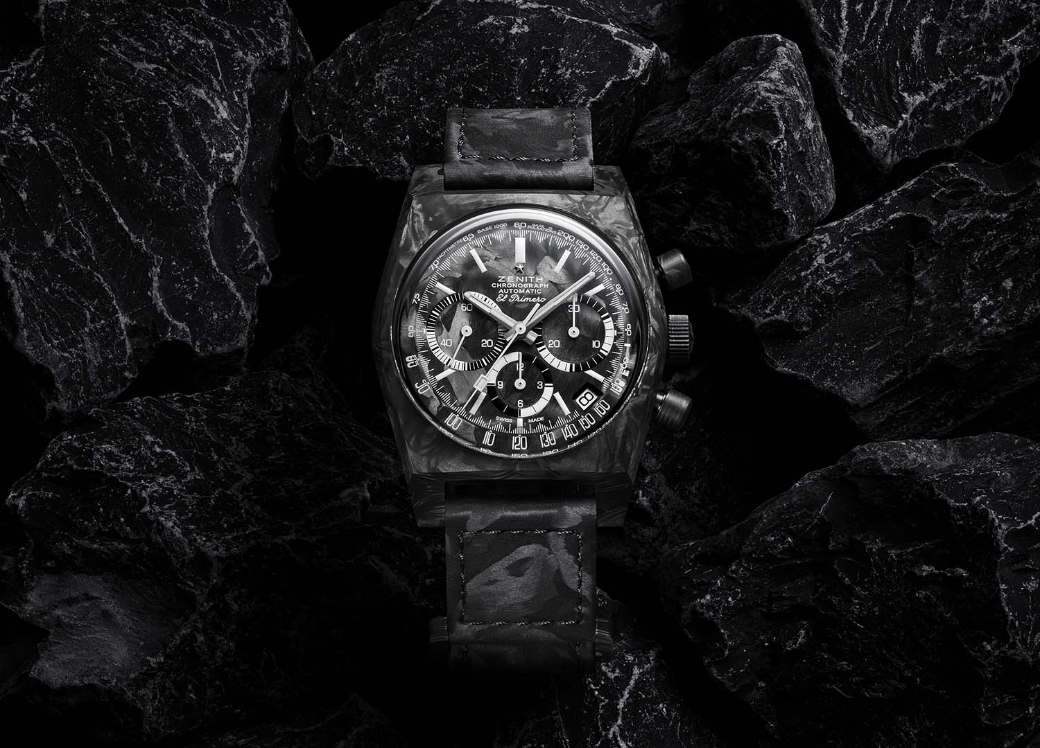 ZENITH真力時CHRONOMASTER Revival A3818 Cover Girl Carbon碳纖維復刻版限量腕錶，全球限量發行150只，情境圖02