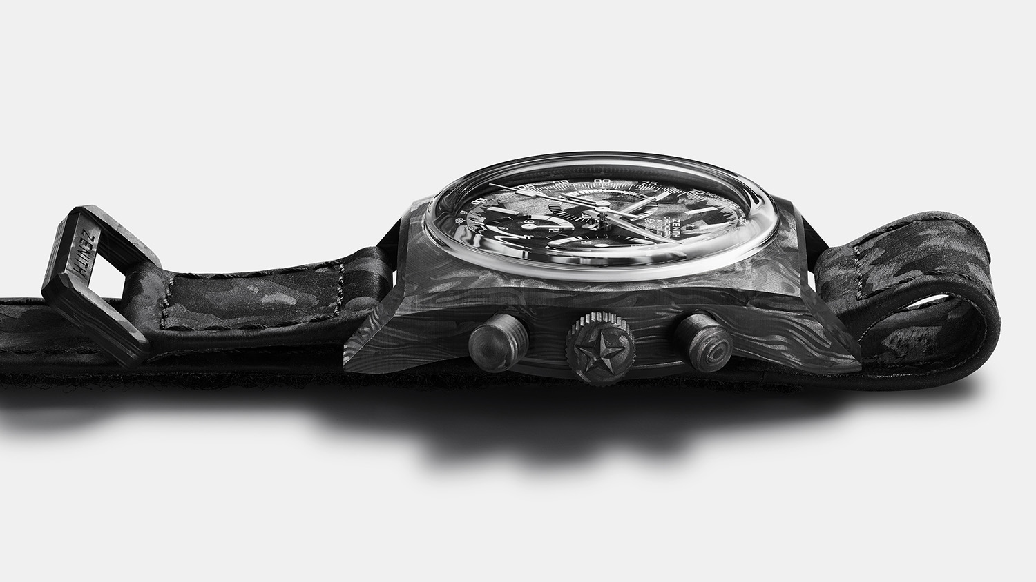 ZENITH真力時CHRONOMASTER Revival A3818 Cover Girl Carbon碳纖維復刻版限量腕錶，全球限量發行150只，錶殼側邊02