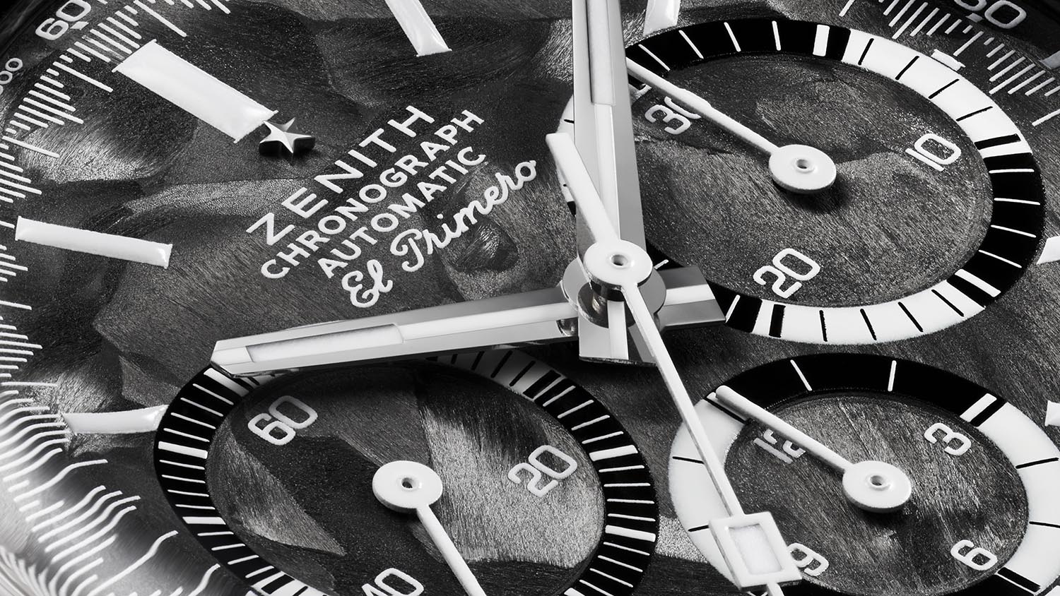 ZENITH真力時CHRONOMASTER Revival A3818 Cover Girl Carbon碳纖維復刻版限量腕錶，全球限量發行150只，錶盤局部情境。 02