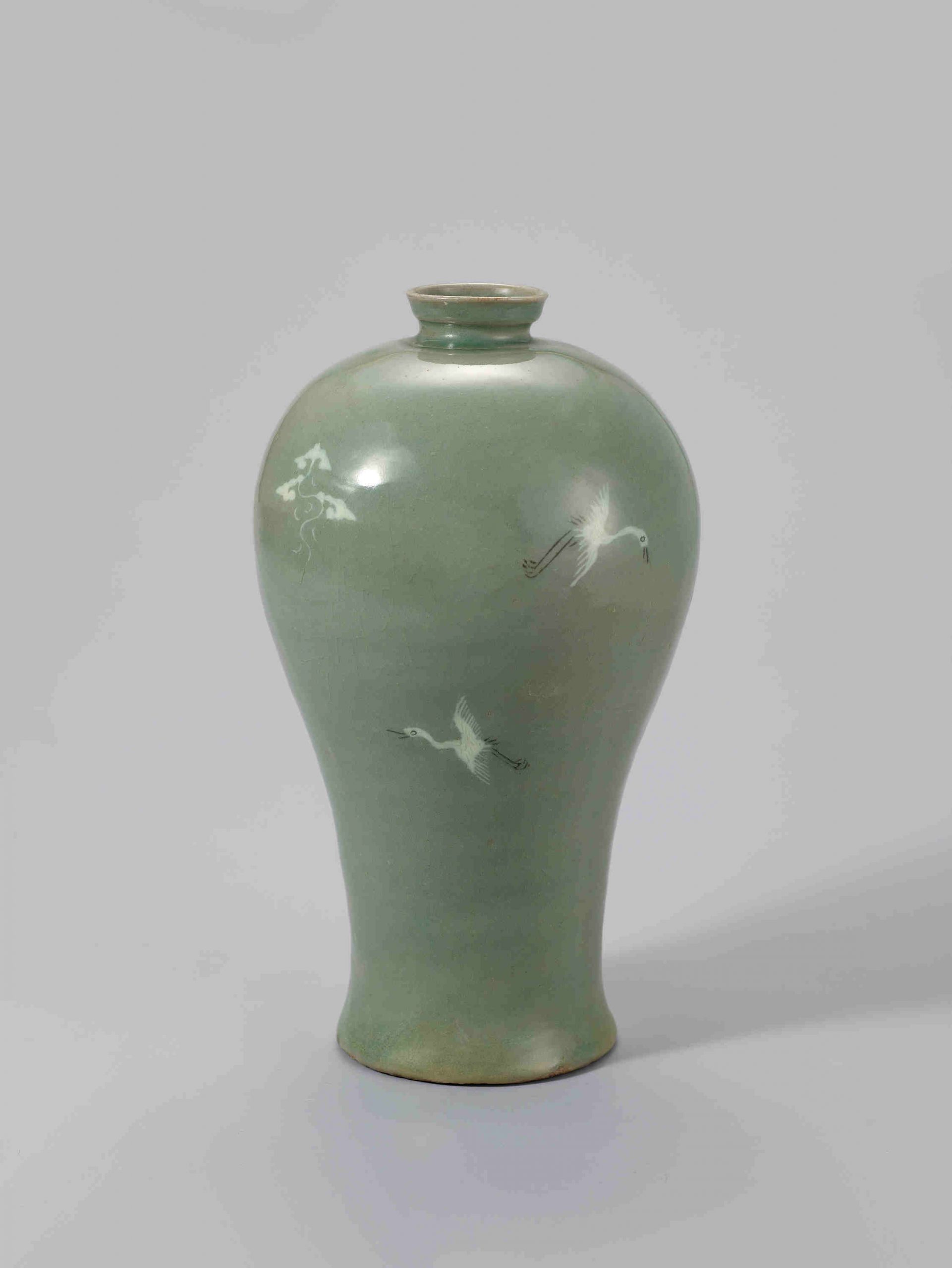 ALS SKD Korea Exhibition Seladon vase 2025 scaled