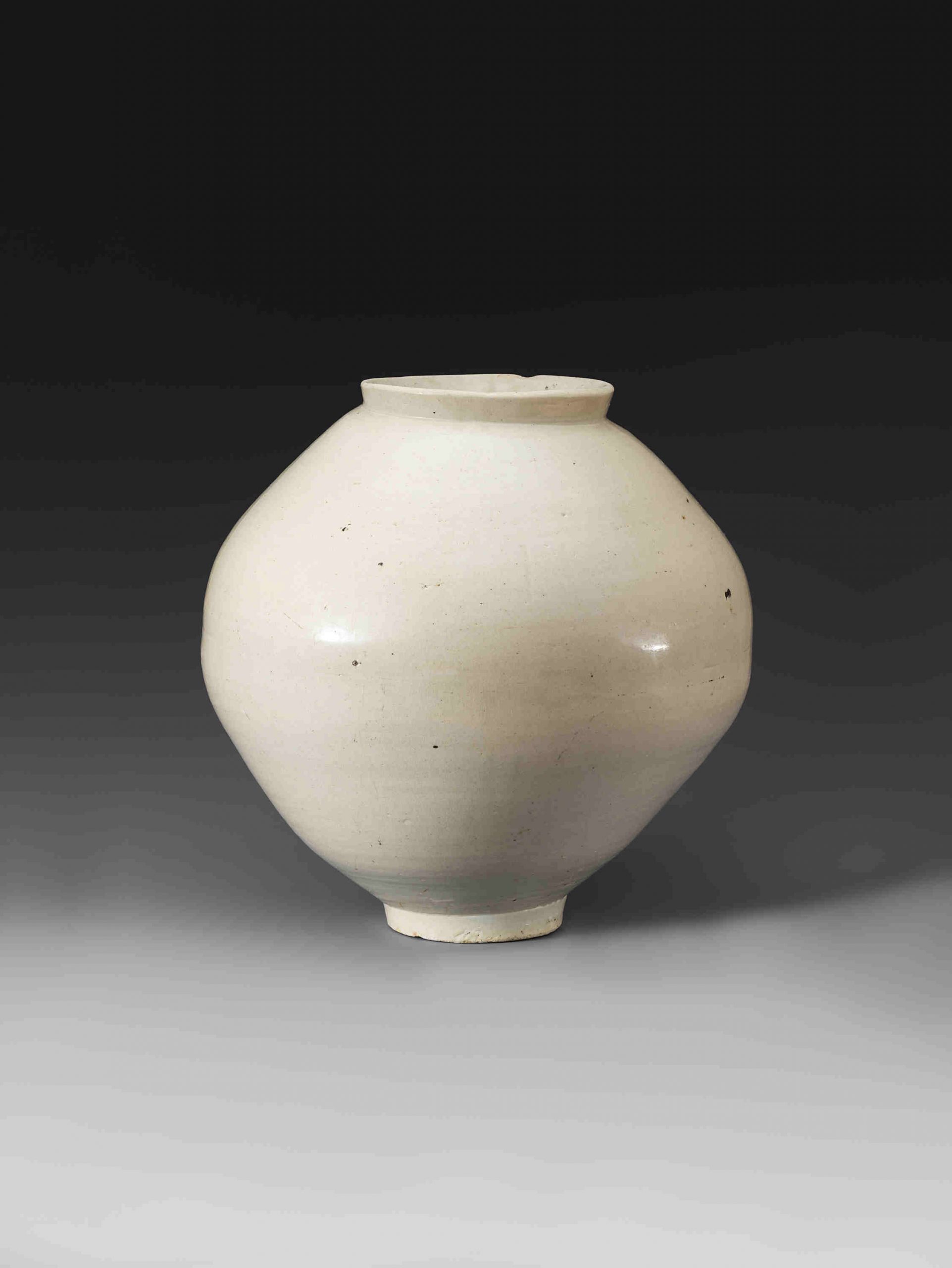 ALS SKD Korea Exhibition moon jar 2025 scaled