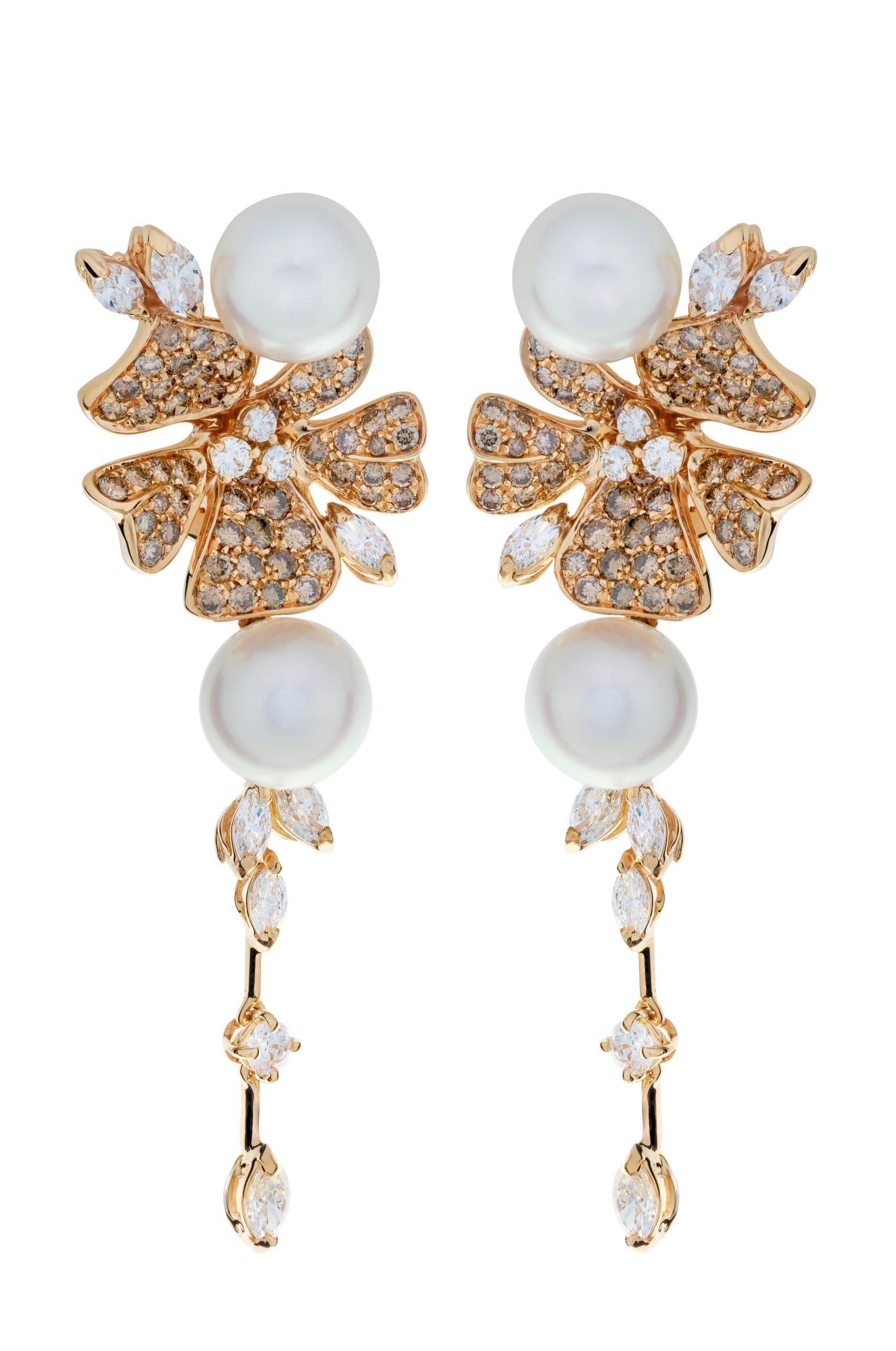 DAMIANI Masterpiece Fiori d Arancio大師傑作橙花系列18K玫瑰金珍珠鑽石耳環，建議售價NT 780000 scaled