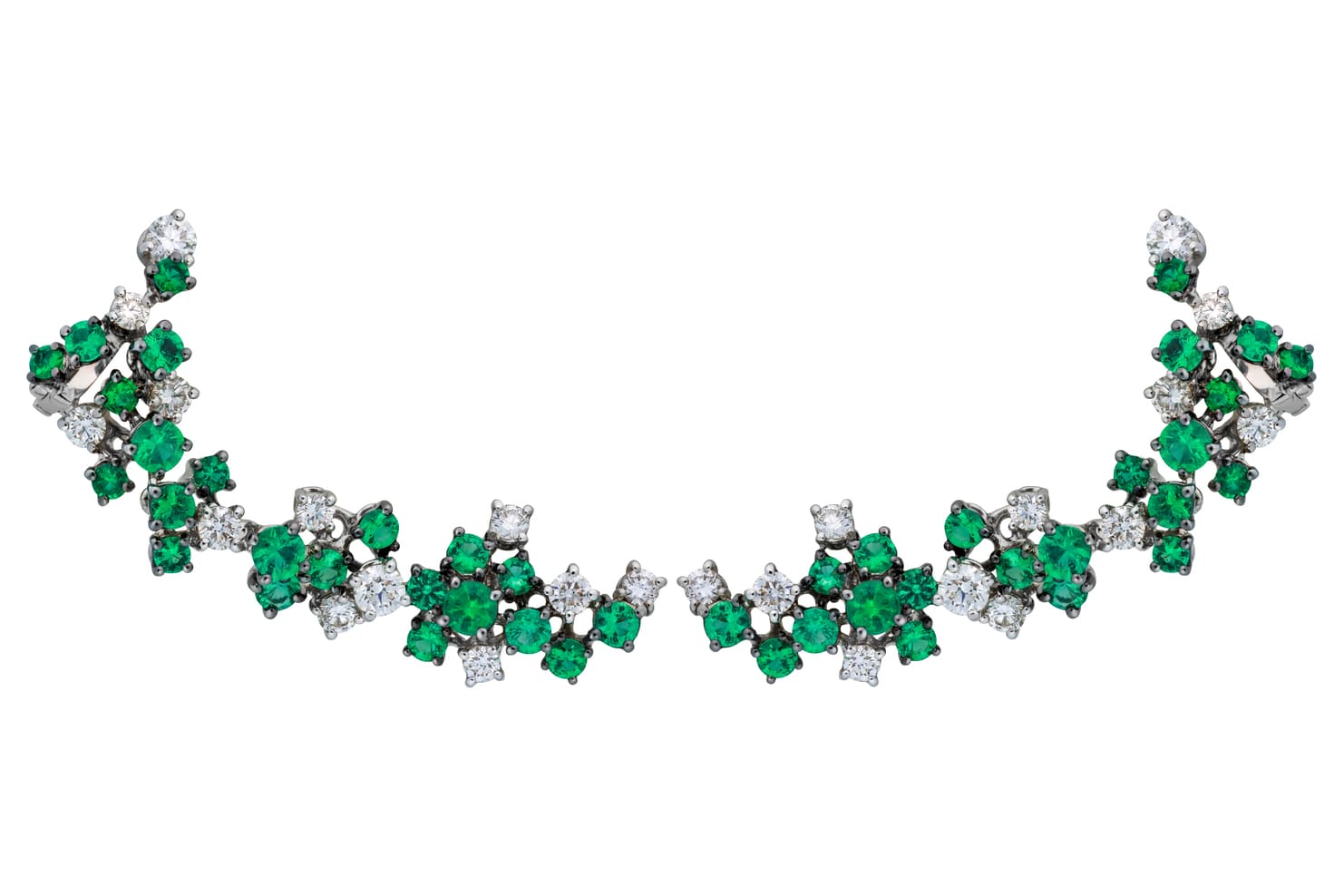 DAMIANI Masterpiece Mimosa 大師傑作含羞草系列18K白金祖母綠與鑽石手鐲，建議售價NT 545000