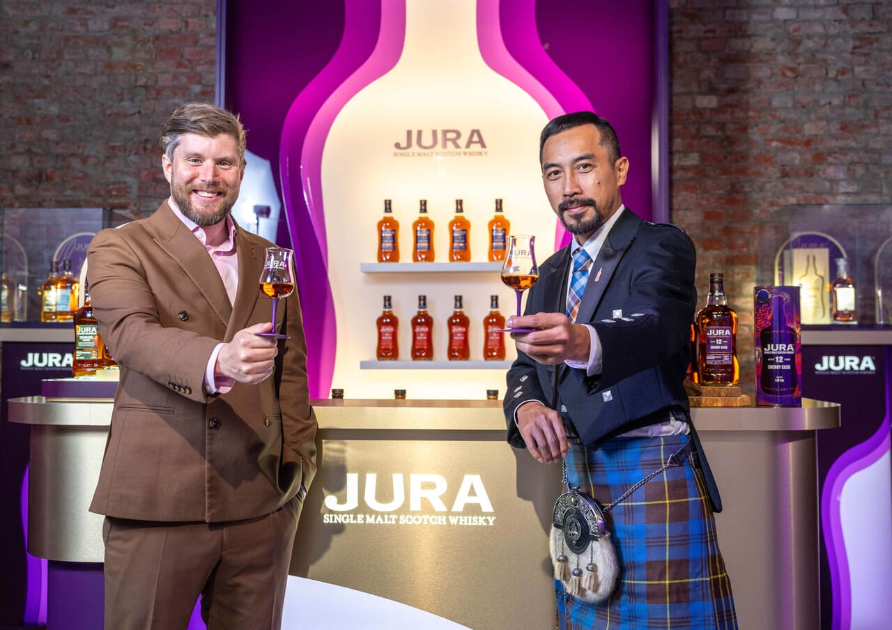 JURA 吉拉雙品牌大使 WWA 2025全球最佳品牌大使Andrew Lennie 尚格品牌大使 Keeper Ken